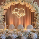 Neon Drunk in Love napis led nad drink bar na wesele