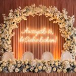 Neon A wszystko to bo Ciebie kocham napis LED na wesele